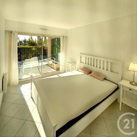 Appartement F4 à vendre  4 pièces - 86,61 m2 CAP D AIL - 06