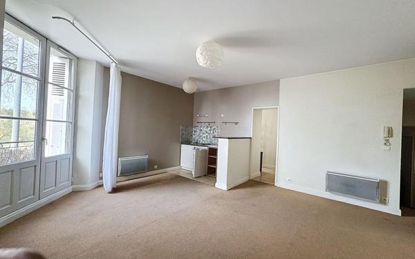 Appartement à vendre    1 pièce • 37,80 m2 Tours