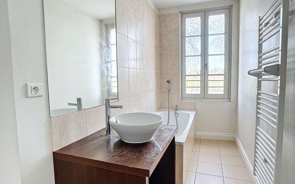 Appartement à vendre    1 pièce • 37,80 m2 Tours