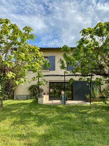 Maison à vendre |  Puy-l'Évêque |  5 pièces | 140 m²