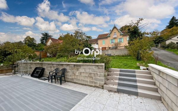 Maison à vendre    5 pièces •  Montluçon
