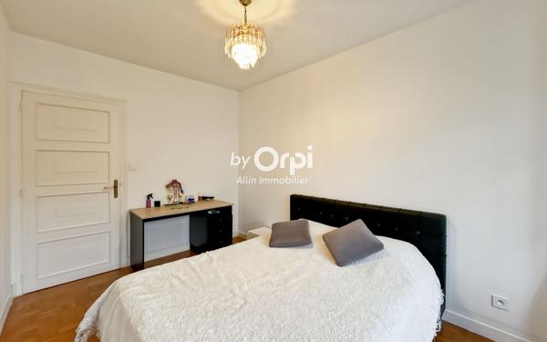 Maison à vendre    5 pièces •  Montluçon