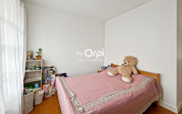 Maison à vendre    5 pièces •  Montluçon