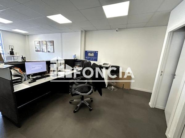 À vendre Local commercial 315 m² - Mérignac 33700
