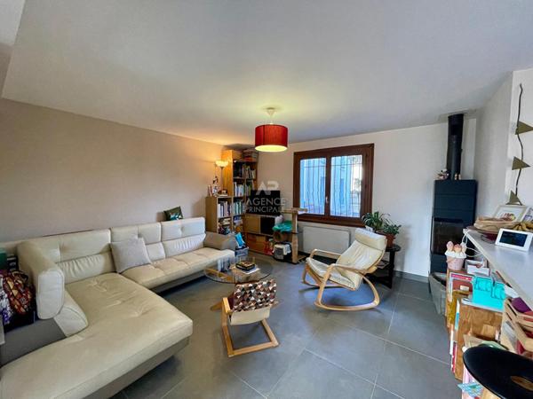 Maison Houilles 4 pièce(s) 82 m2 €549 000 ** - Référence 7433