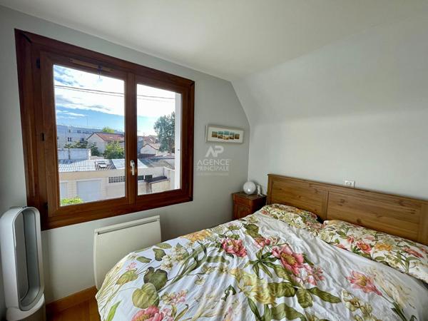 Maison Houilles 4 pièce(s) 82 m2 €549 000 ** - Référence 7433