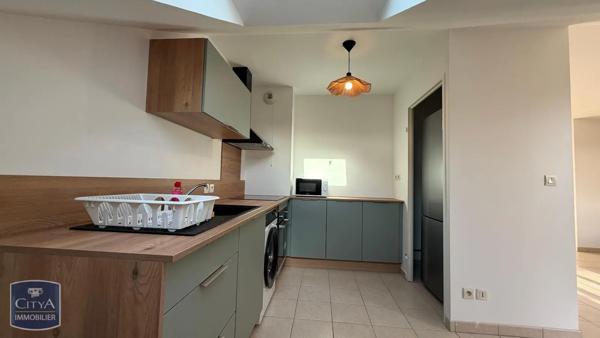 Appartement à louer 2 pièces 57.94m²