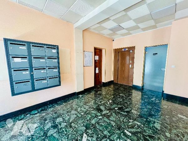 TOURS CENTRE – BOULEVARD BÉRANGER
Appartement de 58,68 m² à rénover avec garage et cave