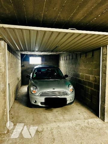 TOURS CENTRE – BOULEVARD BÉRANGER
Appartement de 58,68 m² à rénover avec garage et cave