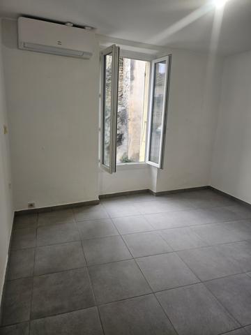 Courthézon (84350) Courthezon Centre maison de Village 122m²