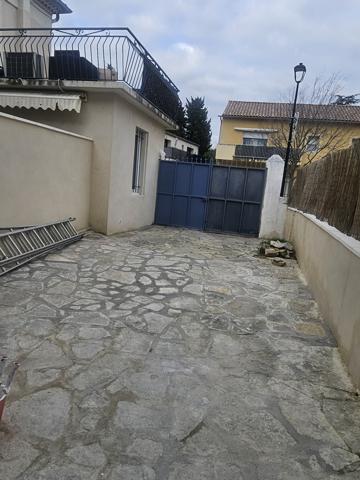 Courthézon (84350) Courthezon Centre maison de Village 122m²