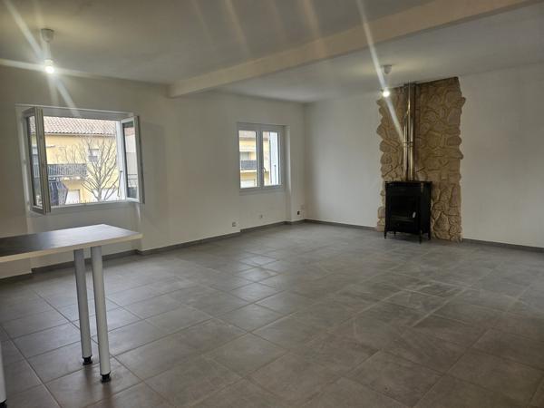 Courthézon (84350) Courthezon Centre maison de Village 122m²