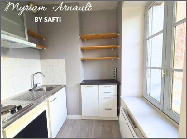 Immeuble de rapport 12 logements + parking privé sécurisé