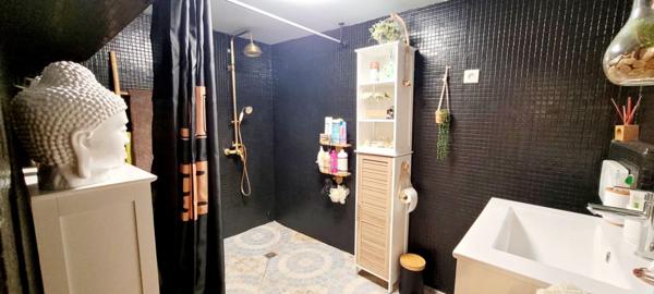 Exclusivité Maison T5 meublée- Authenticité et élégance - FABREZAN