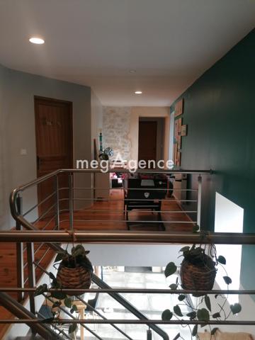 Maison à FLOTTEMANVILLE-HAGUE, 50690 - 6 pièces 165m²