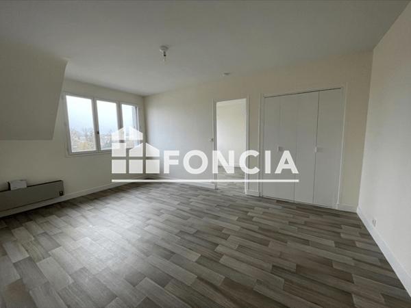 Location Appartement 2 pièces 40.59 m² - 64 RUE DE FALAISE Caen 14000