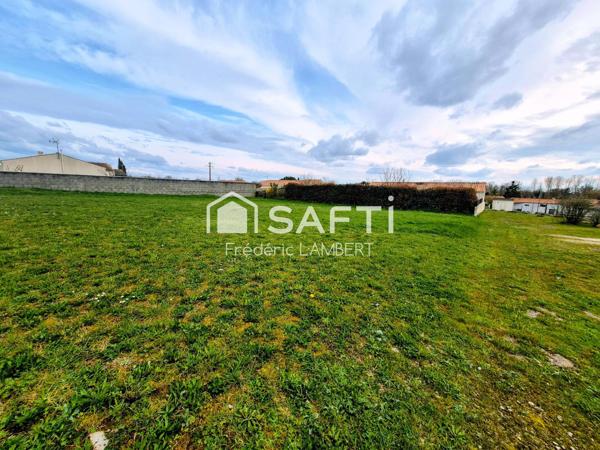 Terrain viabilisé 924 m² – Libre constructeur