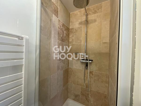 Immeuble Périers 8 pièce(s) 156 m2