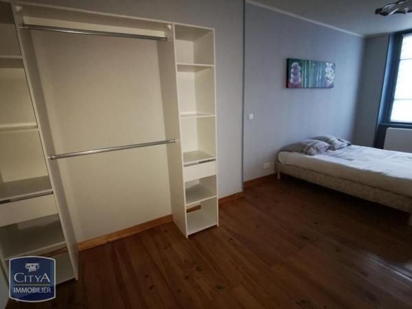 Appartement à louer 2 pièces 46.1m²