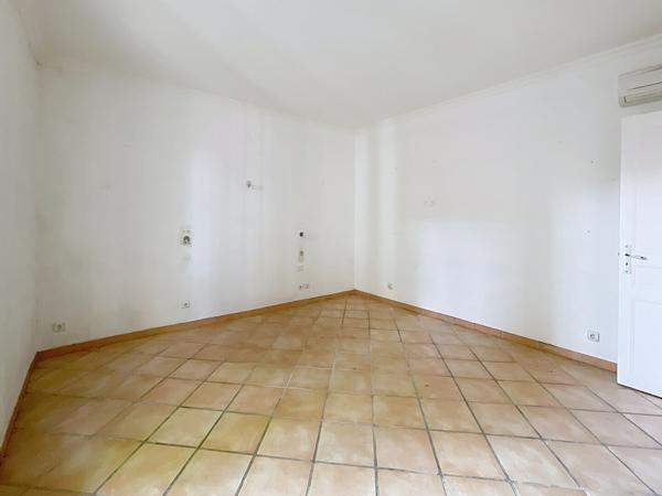 Aix-en-Provence- Appartement- Centre-ville- Garage 25m²