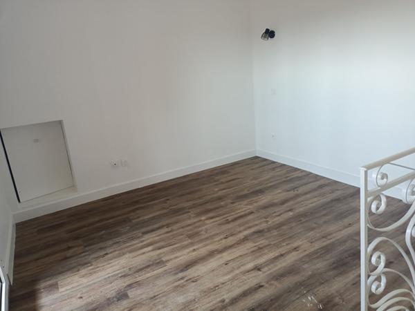 MAISON RENOVEE T3/4 - GRATENTOUR - GARAGE ET JARDIN