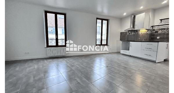 Location Appartement 2 pièces 47.6 m² - Nanterre 92000