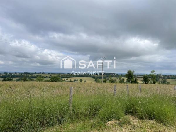 Dépendances en pierres sur un terrain de 4 ha