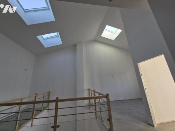 MAISON T6 NEUVE AVEC GARAGE ET JARDIN