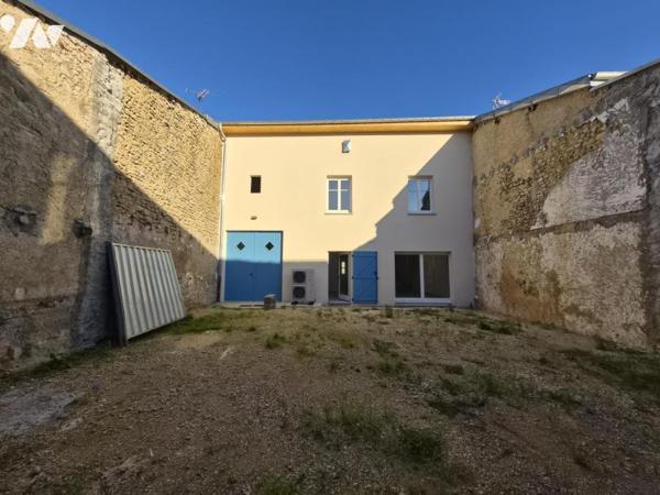 MAISON T6 NEUVE AVEC GARAGE ET JARDIN