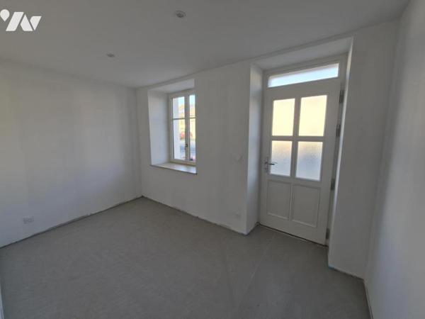 MAISON T6 NEUVE AVEC GARAGE ET JARDIN