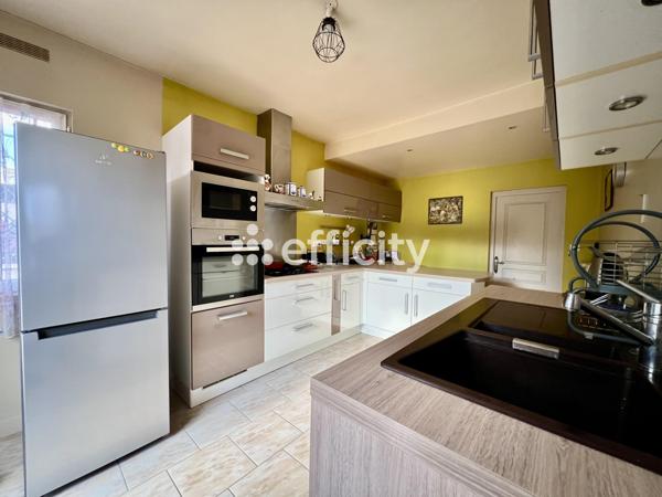 Maison 5 pièces - 136 m²