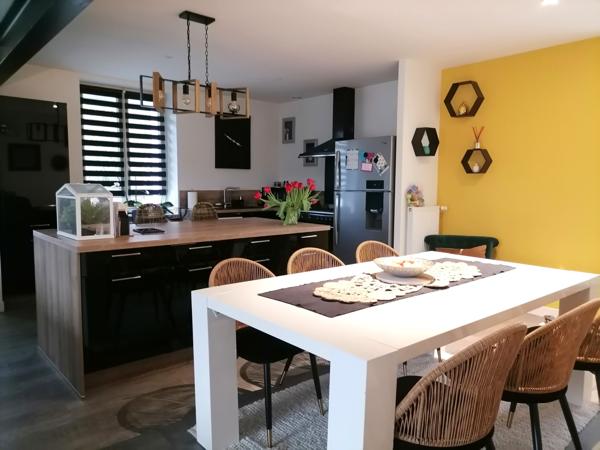 POITIERS OUEST - QUARTIER DU PORTEAU - MAISON ANCIENNE RESTAUREE T 6 Poitiers (86000)