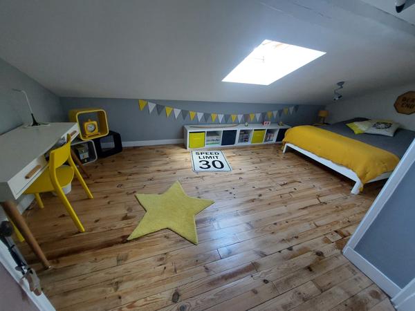 POITIERS OUEST - QUARTIER DU PORTEAU - MAISON ANCIENNE RESTAUREE T 6 Poitiers (86000)