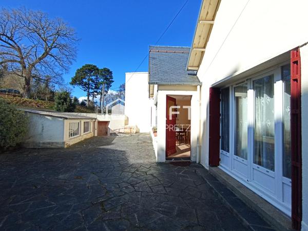 Adorable Maison des Années 30 avec Vue Imprenable sur Morlaix et son Viaduc.