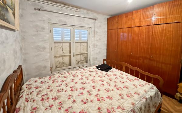 Maison à vendre    3 pièces • 80 m2 Périgueux