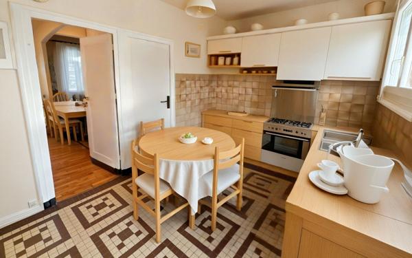 Maison à vendre    3 pièces • 80 m2 Périgueux