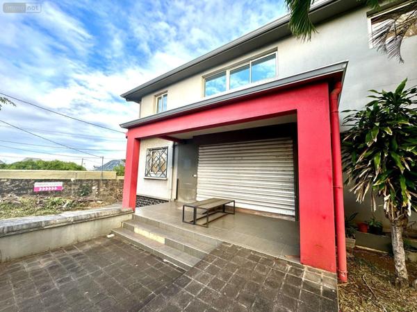 Local commercial à vendre à Saint-Pierre à la Réunion (97410), ref : 97424/41