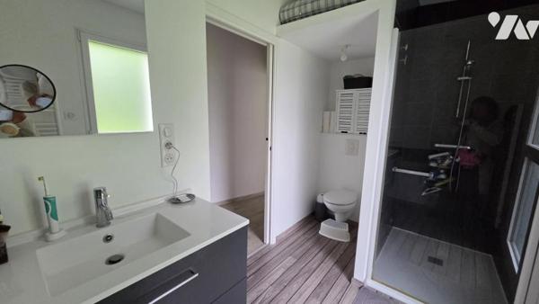 DRAIN- Maison de caractère rénovée avec goût – 4 chambres, jardin et dépendances