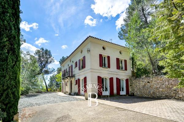 Aix-en-Provence, Maison 4 Chambres -  228 m² à vendre