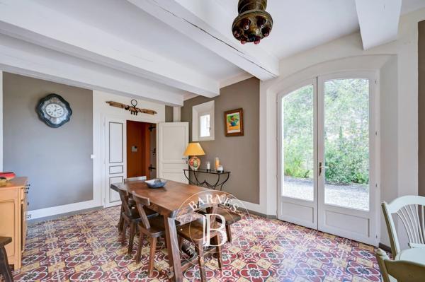 Aix-en-Provence, Maison 4 Chambres -  228 m² à vendre