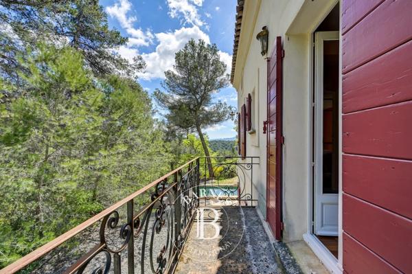 Aix-en-Provence, Maison 4 Chambres -  228 m² à vendre
