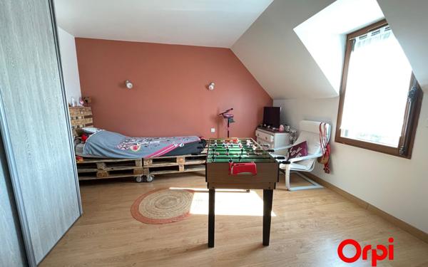 Maison à vendre    8 pièces •  Château-Thierry