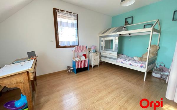 Maison à vendre    8 pièces •  Château-Thierry