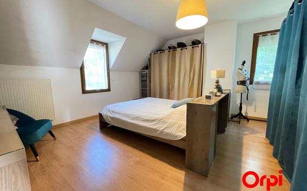 Maison à vendre    8 pièces •  Château-Thierry