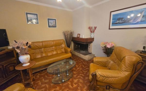 Maison à vendre    5 pièces •  Séné