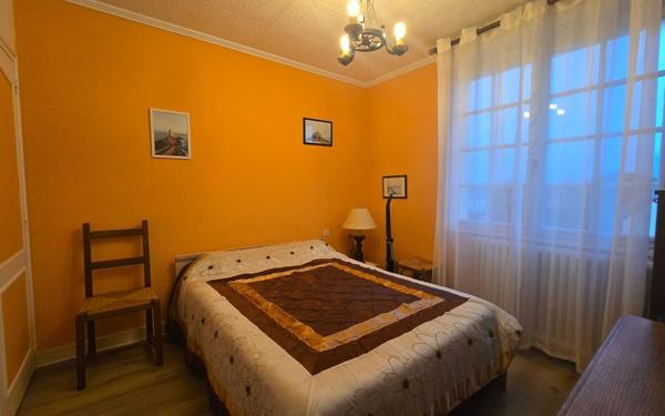 Maison à vendre    5 pièces •  Séné