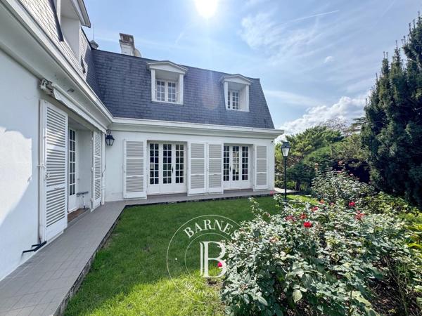 Aix-les-Bains, Maison de ville 5 Chambres -  226 m² à vendre