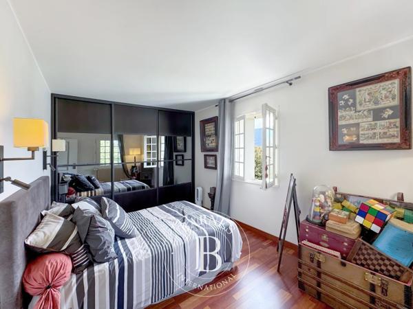 Aix-les-Bains, Maison de ville 5 Chambres -  226 m² à vendre