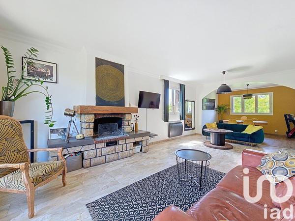 Maison à vendre 5 pièces 112 m² Mandres-les-Roses