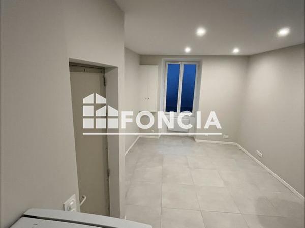 Location Appartement 2 pièces 32 m² - Montlhery 91310